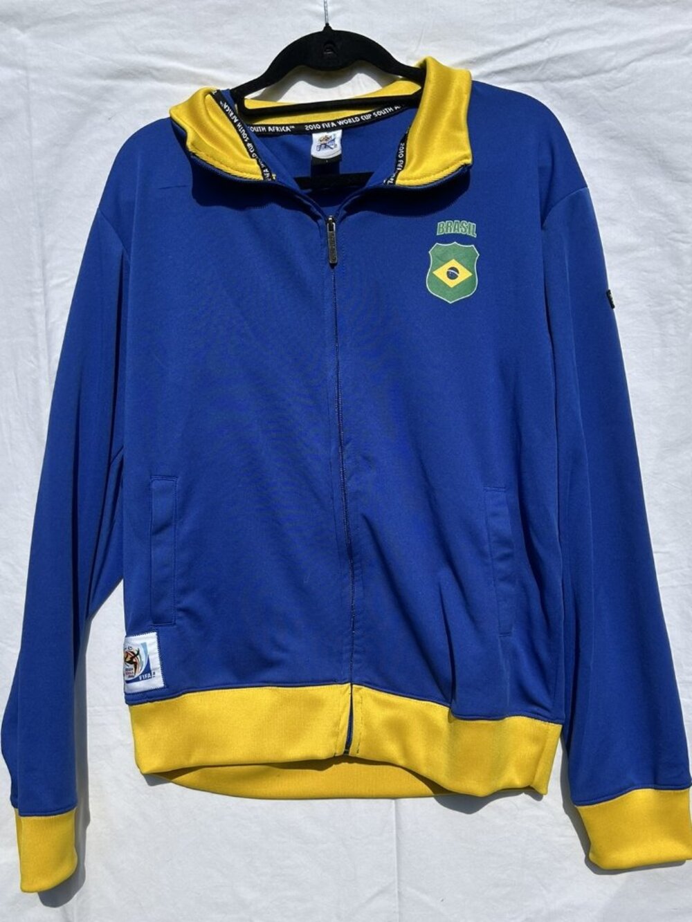 Brazil Jacket Mens Large Blue Yellow 2010 FIFA World Cup South Afrika